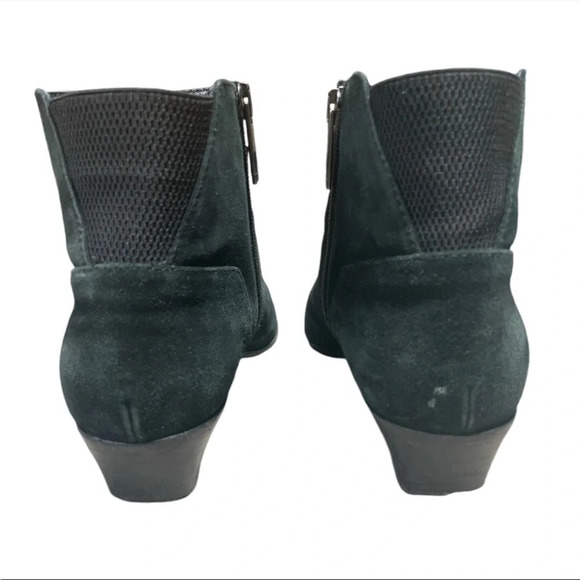Aquatalia Side Zip Franca Black Suede Pointed Toe Ankle Booties Size 8.5 - Picture 4 of 5
